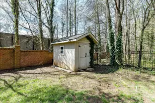 10901 Megwood Dr, Charlotte, NC 28277 - Photo 38