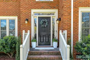 10901 Megwood Dr, Charlotte, NC 28277 - Photo 2