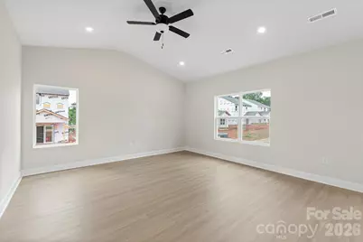 6718 Fairford Drive, Charlotte, NC 28215 - Photo 4