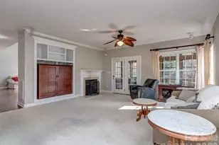 12103 Crescent Run Ct, Charlotte, NC 28277 - Photo 10