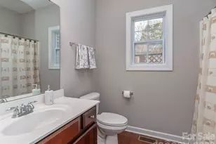 12103 Crescent Run Ct, Charlotte, NC 28277 - Photo 16