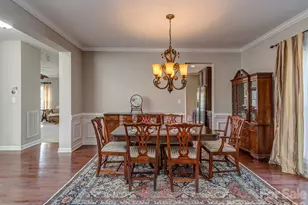 12103 Crescent Run Ct, Charlotte, NC 28277 - Photo 4