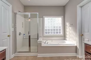 12103 Crescent Run Ct, Charlotte, NC 28277 - Photo 18