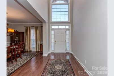 12103 Crescent Run Court, Charlotte, NC 28277 - Photo 4