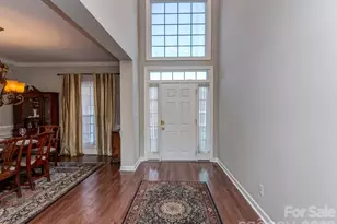 12103 Crescent Run Ct, Charlotte, NC 28277 - Photo 4
