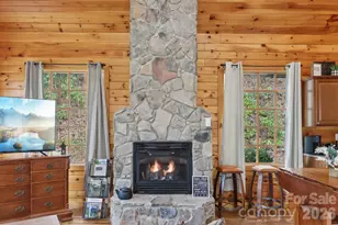 1012 Alarka Highlands Dr, Bryson City, NC 28713 - Photo 12