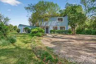 209 Edgewood Dr, Wingate, NC 28174 - Photo 2