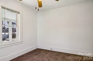 24 Pelzer St, Asheville, NC 28804 - Photo 18