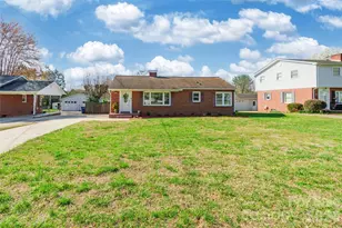 534 Georgia Ave, Statesville, NC 28677 - Photo 2