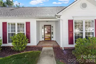 279 Stonehollow Rd, Fletcher, NC 28732 - Photo 2