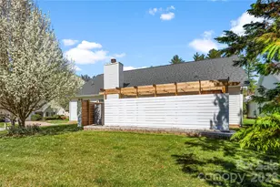 279 Stonehollow Rd, Fletcher, NC 28732 - Photo 28