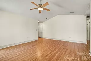 2925 Misty Plum Ct, Fort Mill, SC 29715 - Photo 8