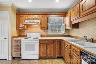 2925 Misty Plum Ct, Fort Mill, SC 29715 - Photo 14