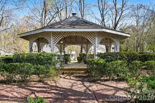 2925 Misty Plum Ct, Fort Mill, SC 29715 - Photo 32