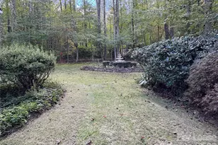 27 Mountain Lake Dr, Hendersonville, NC 28739 - Photo 42