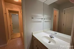 27 Mountain Lake Dr, Hendersonville, NC 28739 - Photo 14