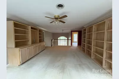 27 Mountain Lake Drive, Hendersonville, NC 28739 - Photo 24