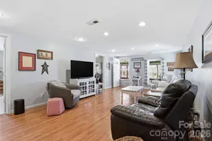 6998 Nobby Lail Rd, Connelly Springs, NC 28612 - Photo 8