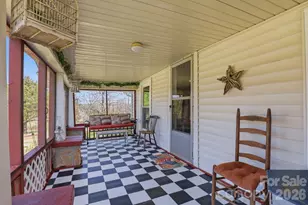 6998 Nobby Lail Rd, Connelly Springs, NC 28612 - Photo 4