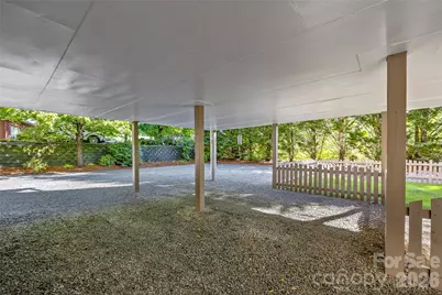 672 Blythe Street, Hendersonville, NC 28739 - Photo 36