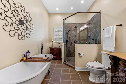 672 Blythe Street, Hendersonville, NC 28739 - Photo 24