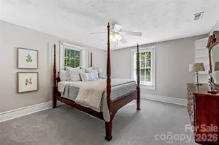 672 Blythe St, Hendersonville, NC 28739 - Photo 30