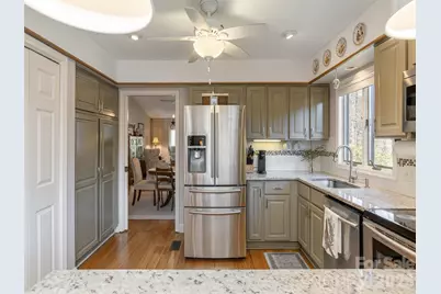 701 Red Oak Drive, Hendersonville, NC 28791 - Photo 16