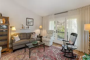 701 Red Oak Dr, Hendersonville, NC 28791 - Photo 10