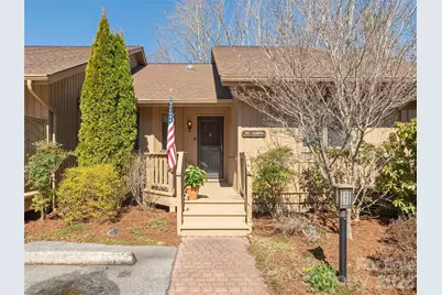 701 Red Oak Drive, Hendersonville, NC 28791 - Photo 2