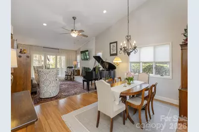 701 Red Oak Drive, Hendersonville, NC 28791 - Photo 14