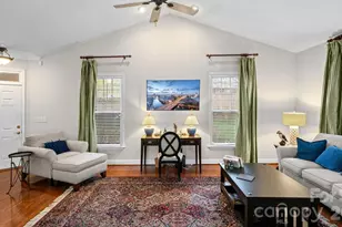 2820 Summer Valley Ct, Charlotte, NC 28269 - Photo 20