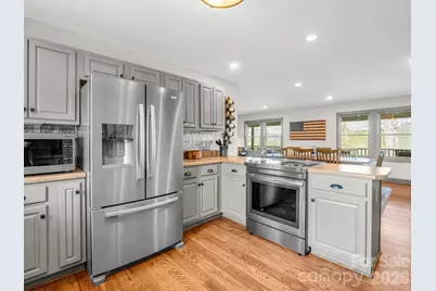 200 Granite Bridge Court, Black Mountain, NC 28711 - Photo 24