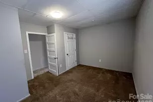 524 Baldwin Ave, Marion, NC 28752 - Photo 16