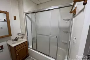 524 Baldwin Ave, Marion, NC 28752 - Photo 22