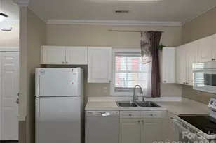 8913 Meadow Vista Rd, Charlotte, NC 28213 - Photo 8