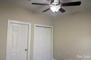 8913 Meadow Vista Rd, Charlotte, NC 28213 - Photo 18