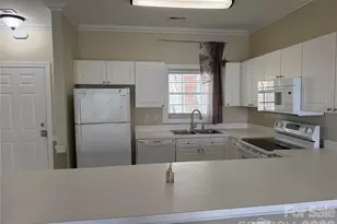 8913 Meadow Vista Rd, Charlotte, NC 28213 - Photo 6