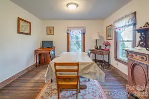 99 Salisbury Ave, Saluda, NC 28873 - Photo 6