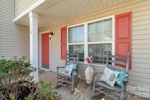 9520 Eagle Feathers Drive, Charlotte, NC 28214 - Photo 8