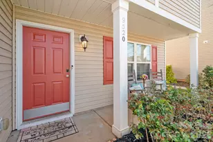 9520 Eagle Feathers Drive, Charlotte, NC 28214 - Photo 6