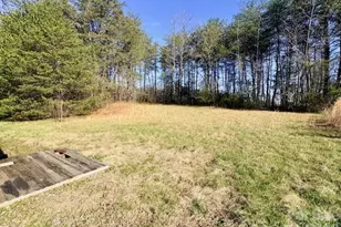 1076 Browning View Rd, Morganton, NC 28655 - Photo 12