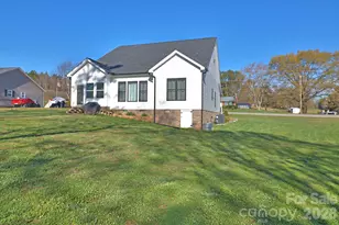 526 Borders Rd, Shelby, NC 28152 - Photo 4