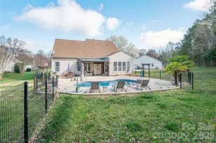 7001 Shiney Bark Ct, Indian Trail, NC 28079 - Photo 10