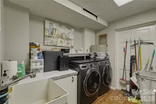 401 Highland Ave SW, Lenoir, NC 28645 - Photo 46