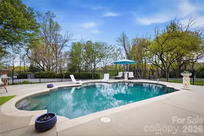 401 Highland Avenue SW, Lenoir, NC 28645 - Photo 14