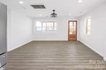 2991 1st Avenue Place NW, Hickory, NC 28601 - Photo 6