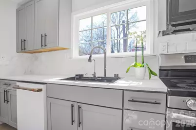 2991 1st Avenue Place NW, Hickory, NC 28601 - Photo 10