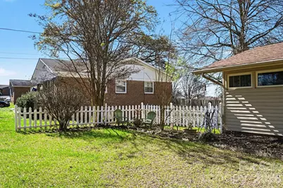 1107 Crestfield Drive, Lancaster, SC 29720 - Photo 2