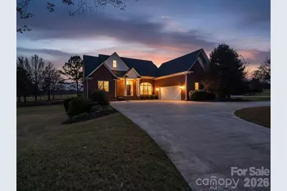 139 N Woodfin Ridge Drive, Inman, SC 29349 - Photo 2