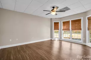 139 N Woodfin Ridge Dr, Inman, SC 29349 - Photo 34